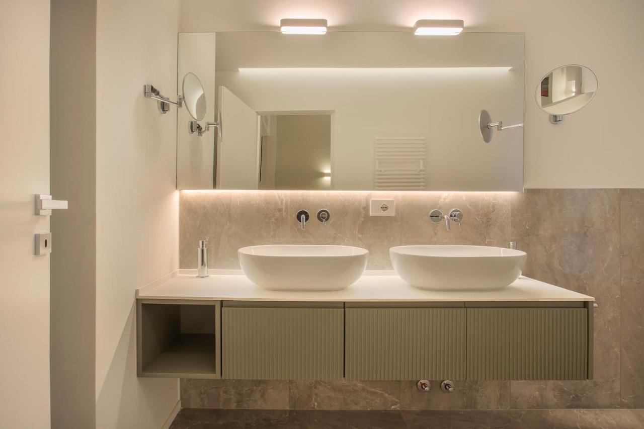 Repubblica Suite Ii-Hosted By Sweetstay Milánó Kültér fotó